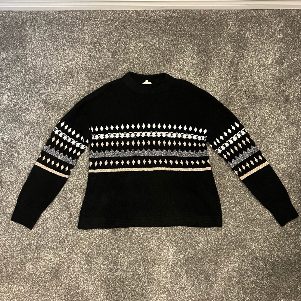 🌸 3/$20 Aaron & Amber Sweater